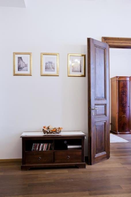 Rhythm And Style In Prague City Center Andel Apartment Exterior foto
